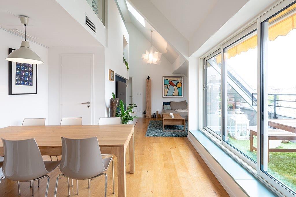 CRÉATION D’UN DUPLEX DANS LES COMBLES & Aménagement  – RUE DE ZURICH